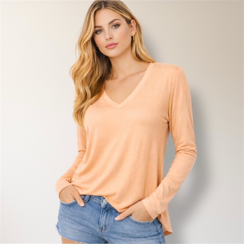 New Grey Lab Anthropologie M Rose Cotton V Neck Long Sleeve Tee Soft Relaxed‎